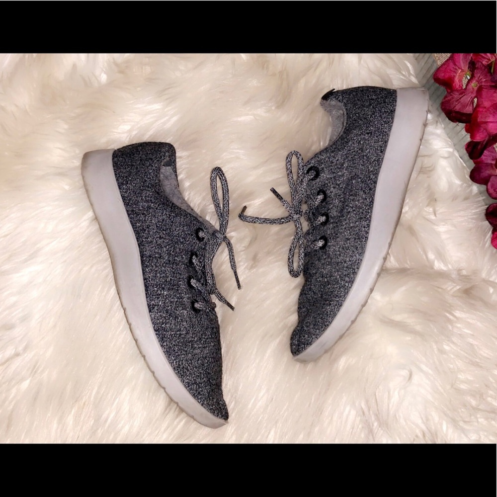 ALLBIRDS Gray Men’s Wool Runner Sneaker - Picture 6 of 8